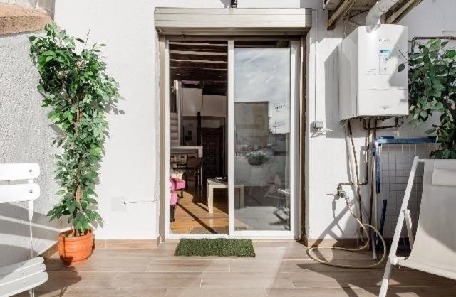 Appartement Atico Duplex Con Terraza En Puro Centro, 2 A 8 Pax Madrid